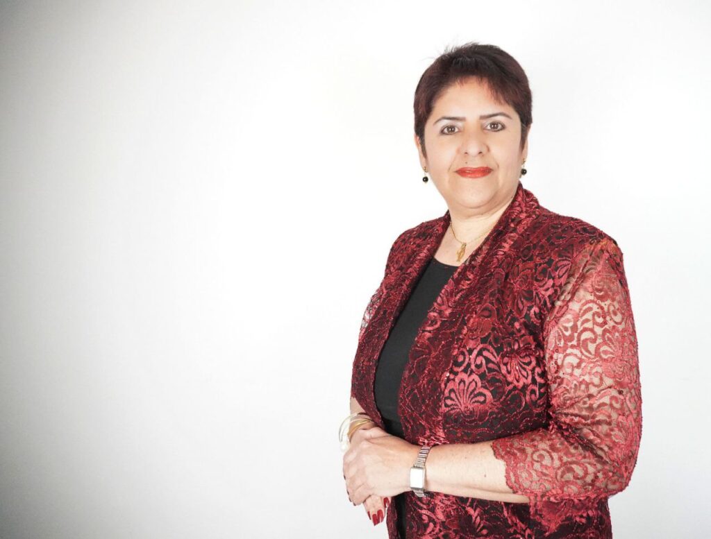 Apóstol Gabriela Delgado
